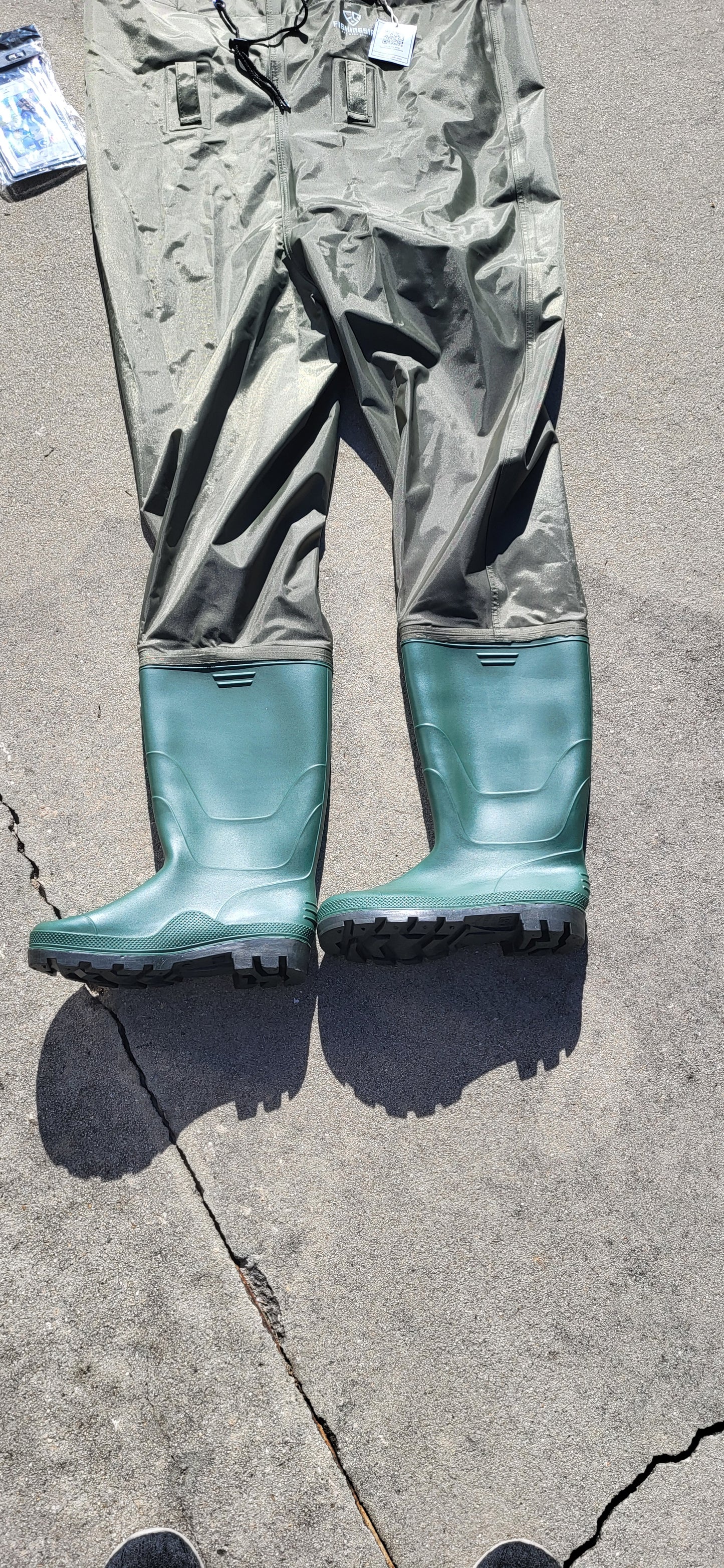 Chest Waders, FishingSir, Never Used, Mens size 8/Womens 10, includes Cellphone Case and Patch Kit
