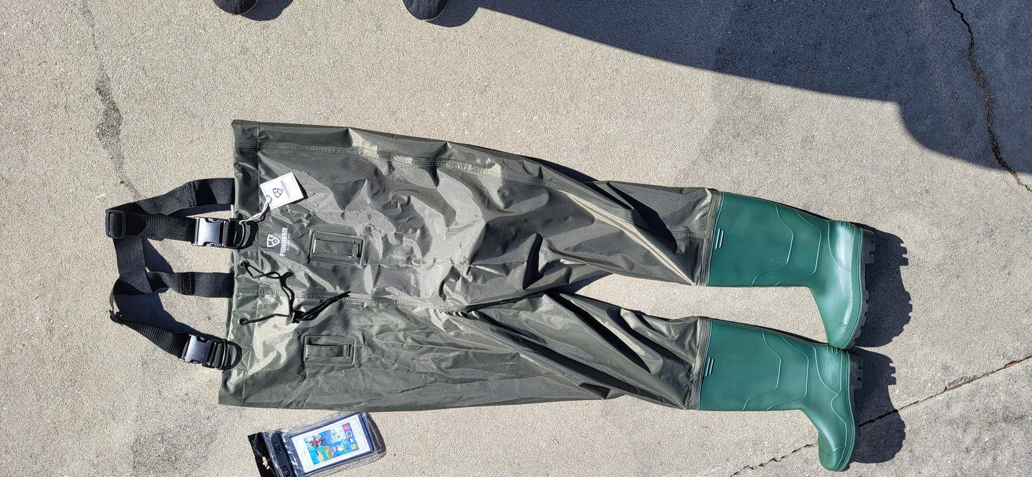 Chest Waders, FishingSir, Never Used, Mens size 8/Womens 10, includes Cellphone Case and Patch Kit